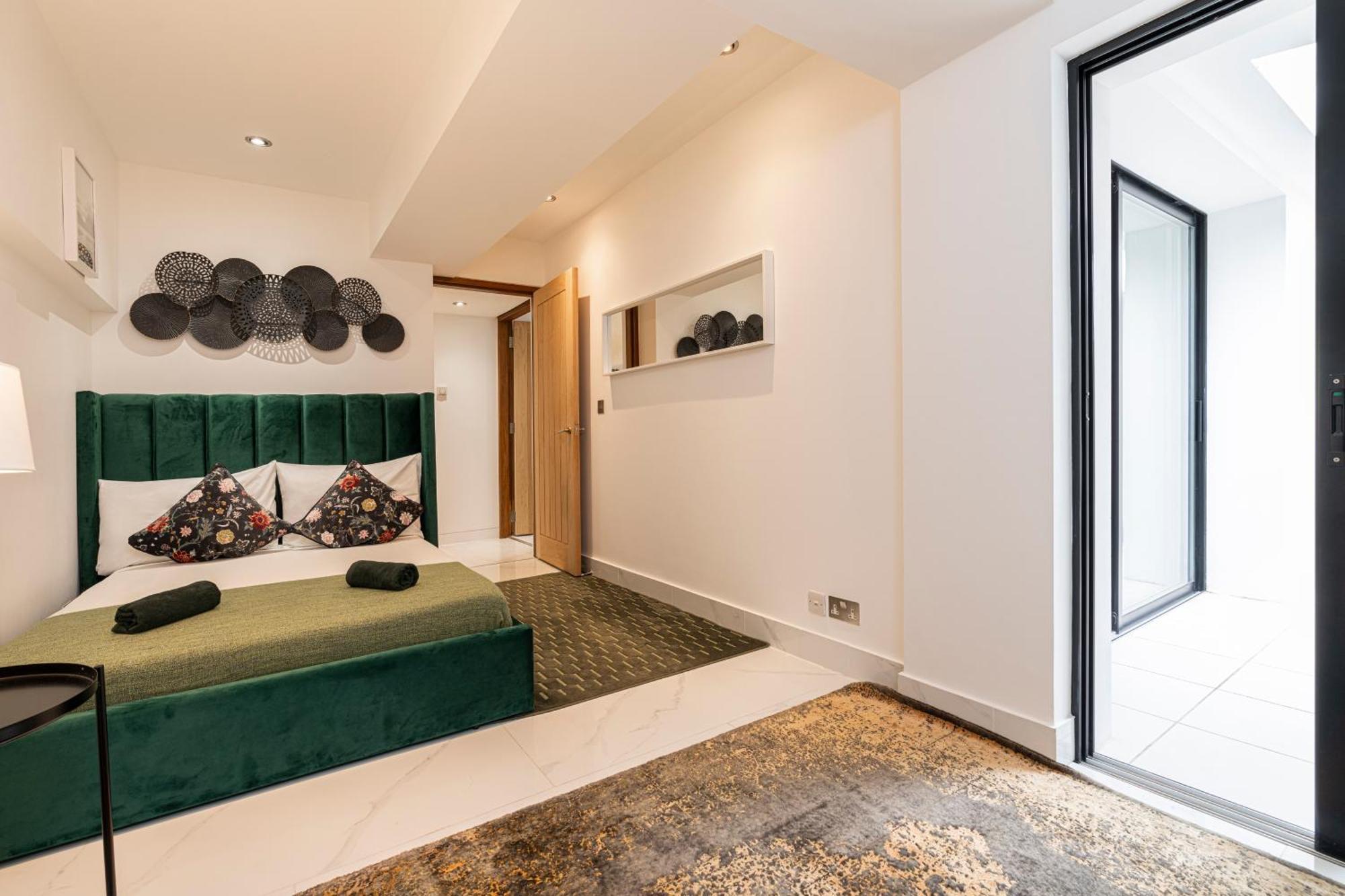 Stay At Kensington And Knightsbridge London Exterior photo